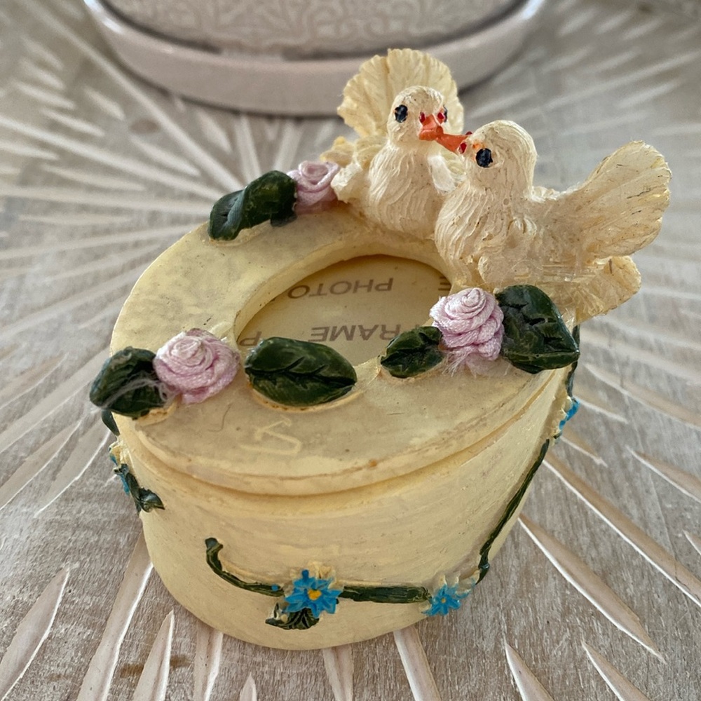 Tiny photo frame trinket box